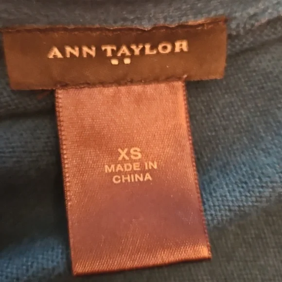Ann Taylor Tie-Neck Sweater XS - Picture 4 of 5